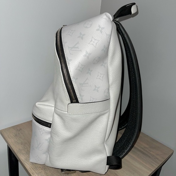 LOUIS VUITTON Taigarama Discovery Backpack LIMITED EDITION - Picture 6 of 8